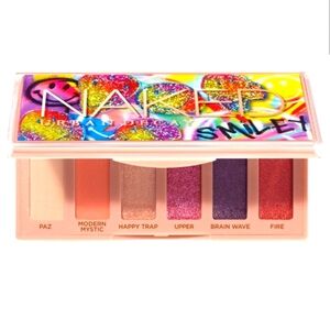 UD X SMILEY® NAKED CHILL HAPPY MINI EYESHADOW PALETTE.